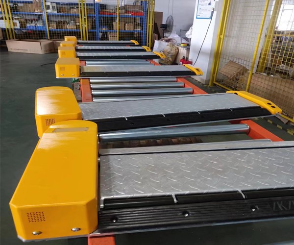 Parking flap lock with payment system