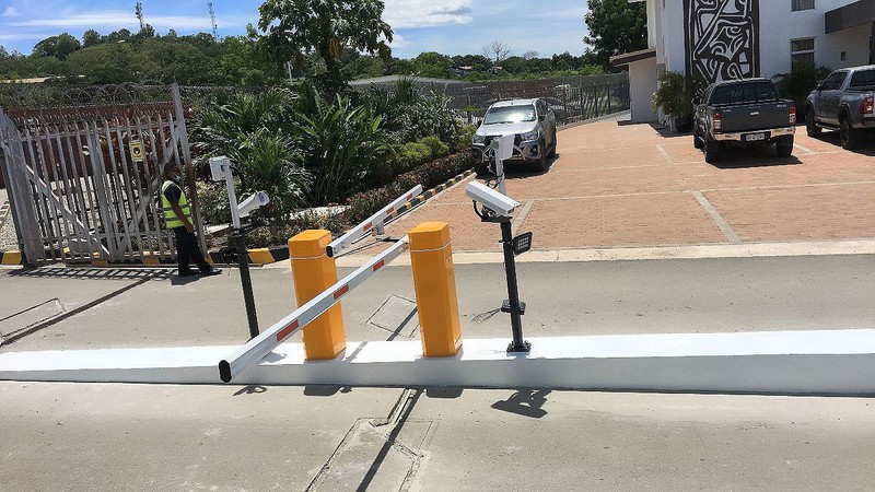 RFID vehicle access control system
